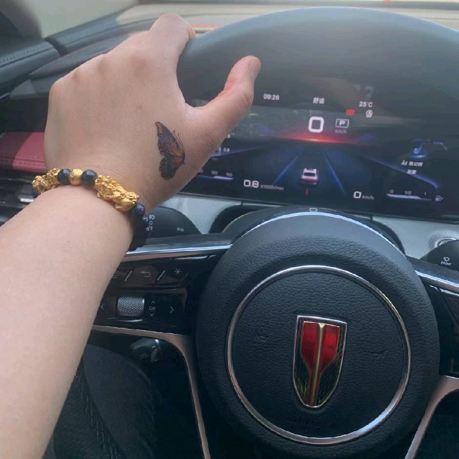 烟花🎆再美只是瞬间