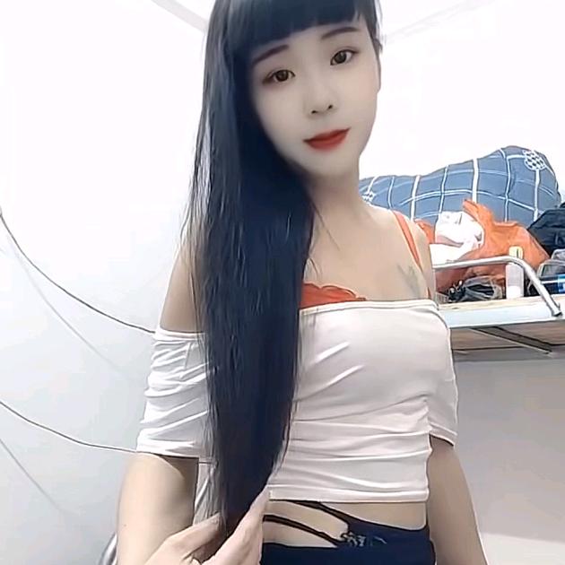@你的梁小姐吖，32号嫁给你😘