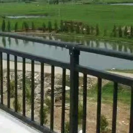 护栏厂家