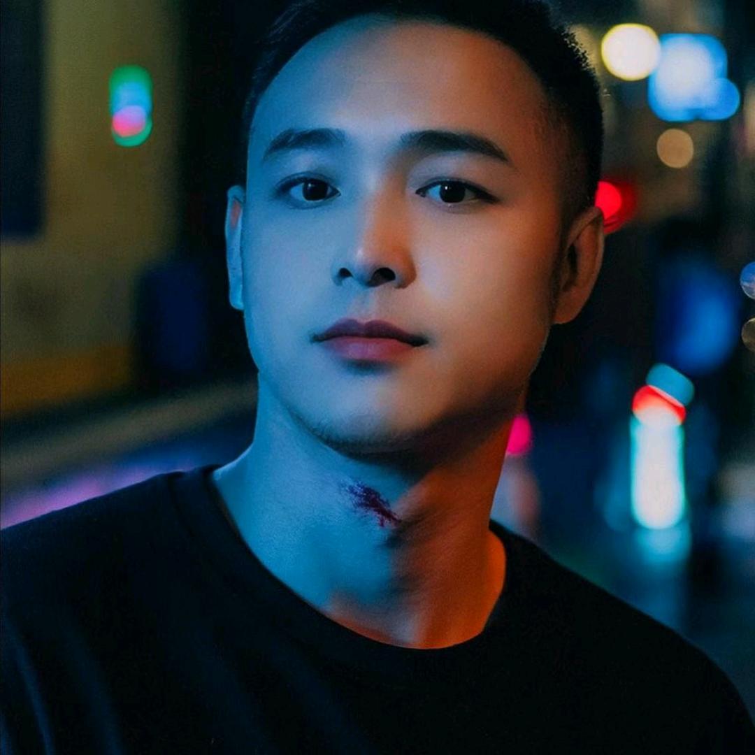 WY