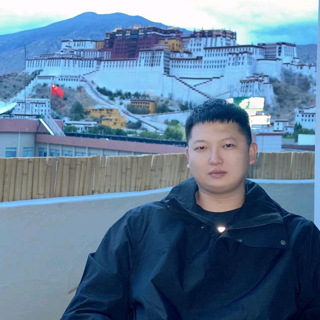 在石家庄做玻璃加工的（小贾）