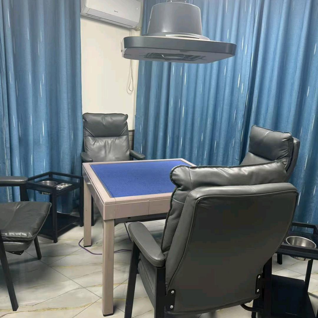 钱湖人家北门棋牌