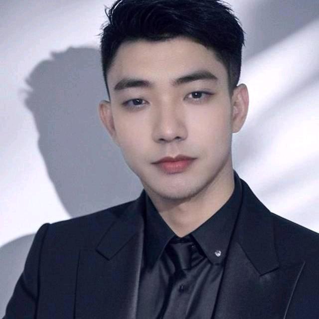 可鑫贸易（拓坤鞋业）