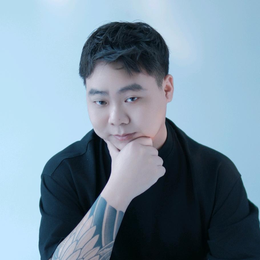 纯情小男生