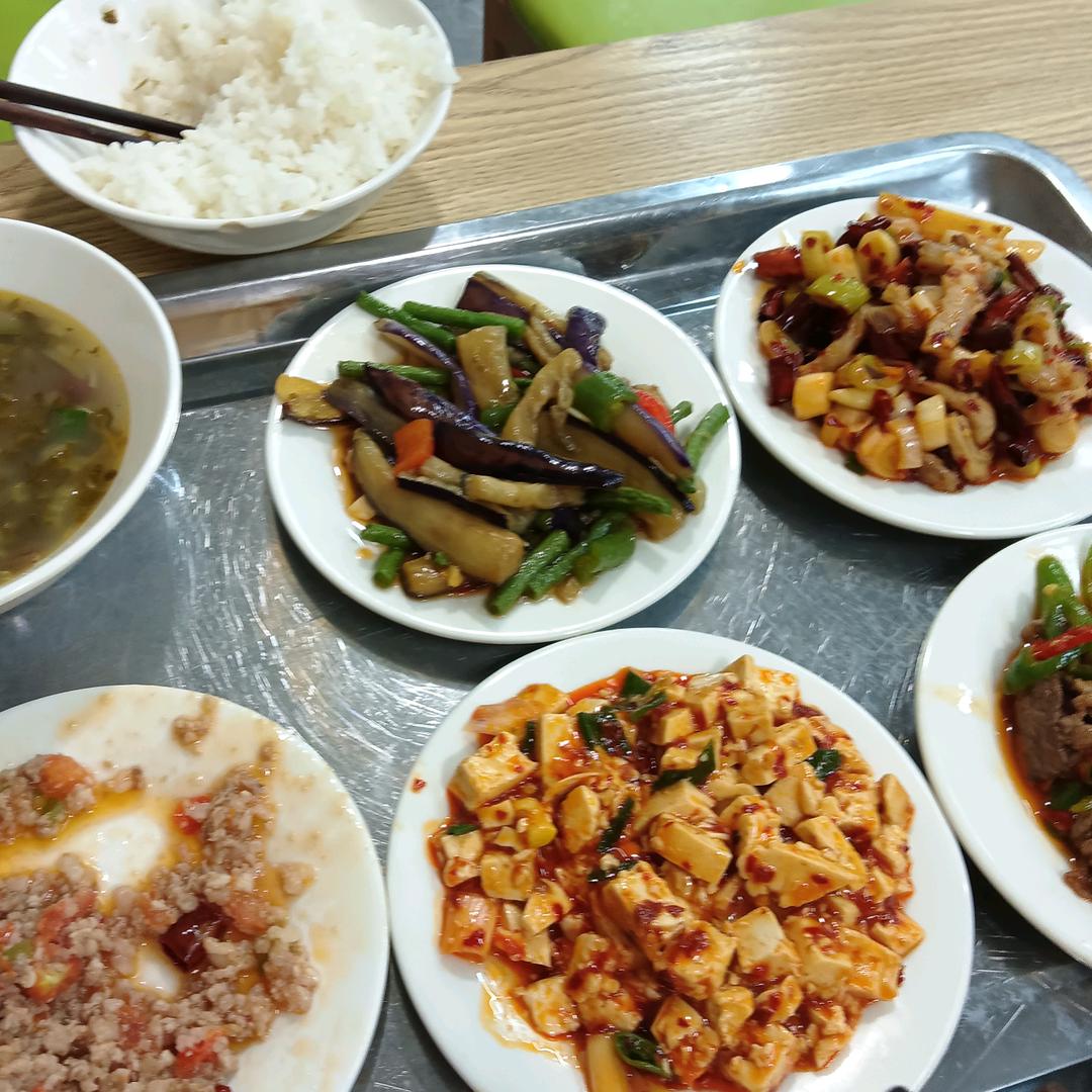 爽清阁自助快餐