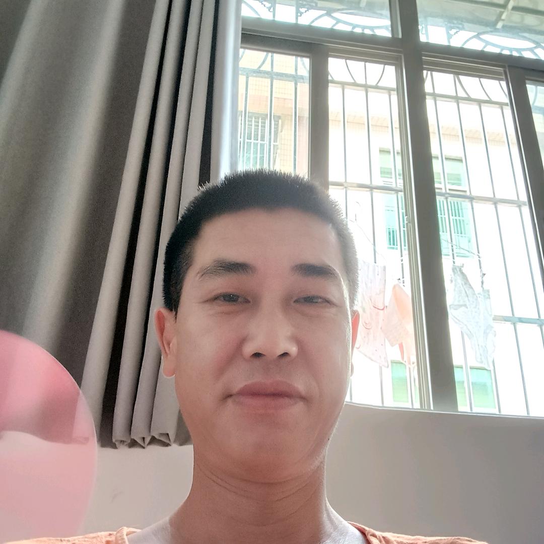 伍窕