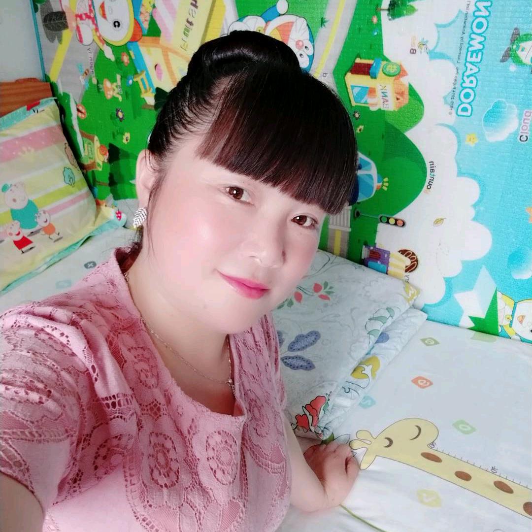 六月