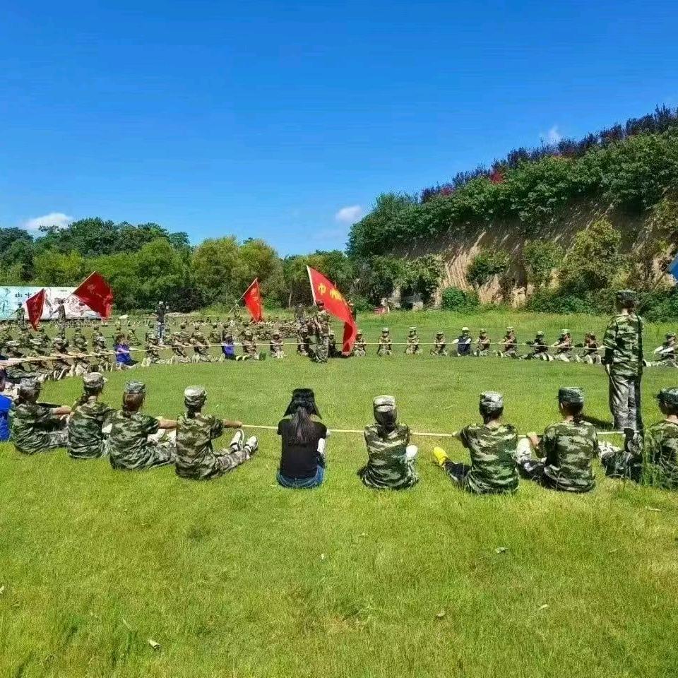 护航青少年专门教育 平顶山校区 陈老师