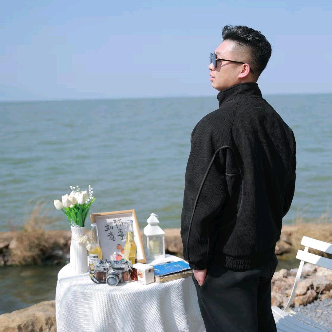 浩浩