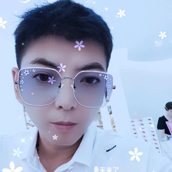 厂家销售安装球场护栏