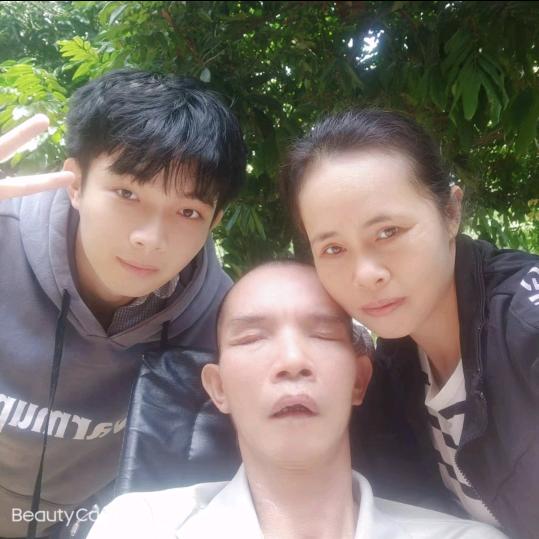 守护老公的平姐