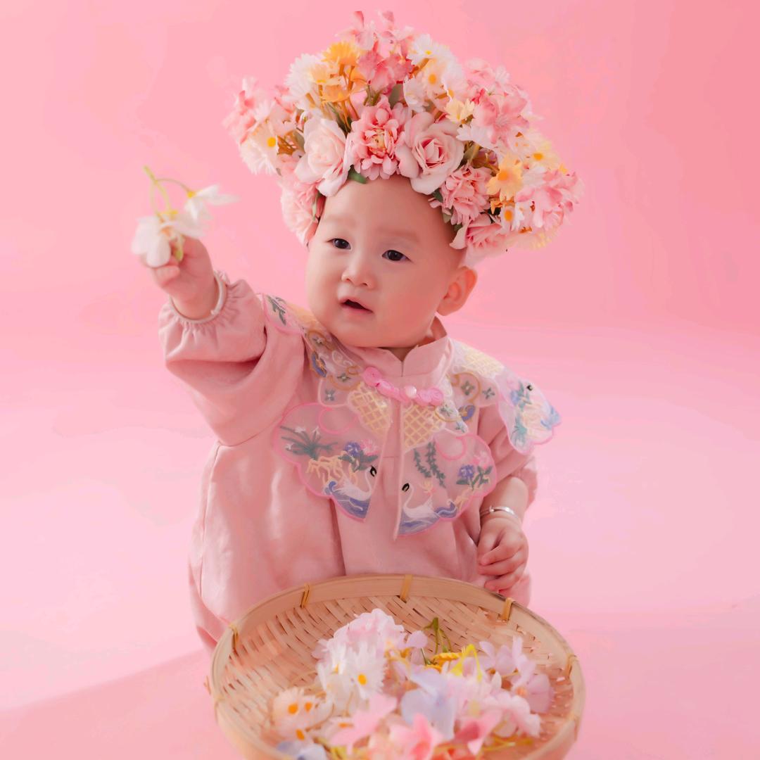 阿沁妈妈（冲1000粉）