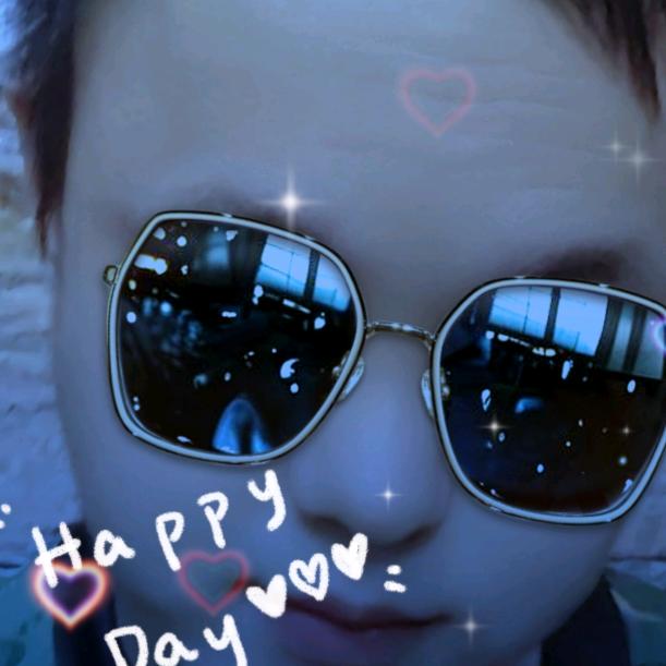 感觉生活里都透着股诗情画意呢。