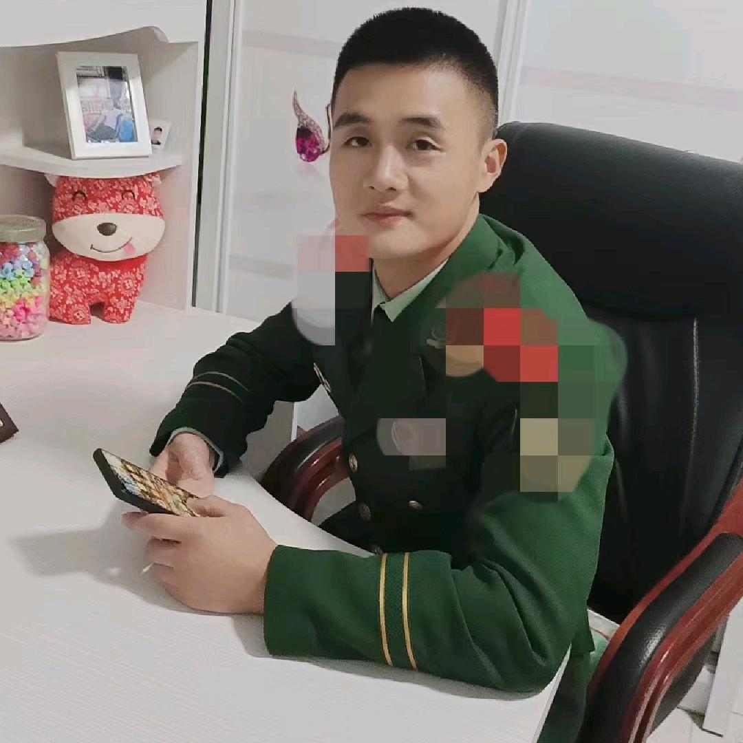 德华盛饰（老兵）