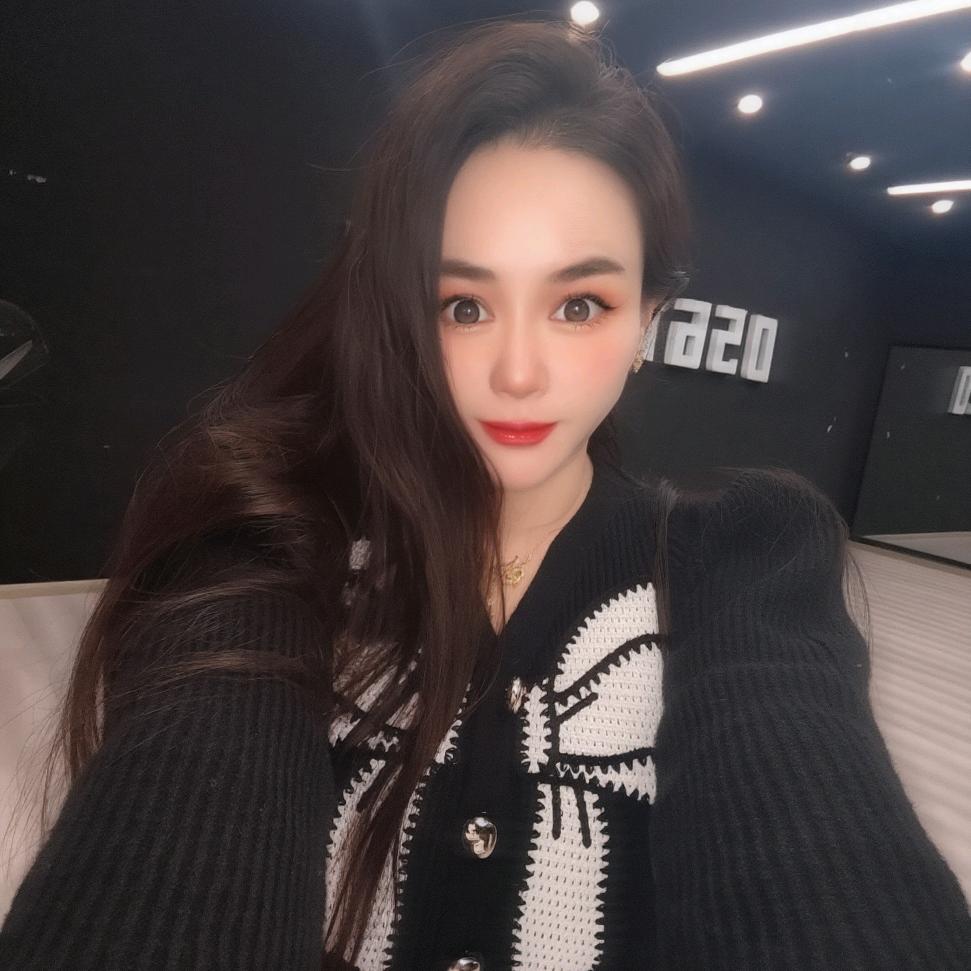 维娜