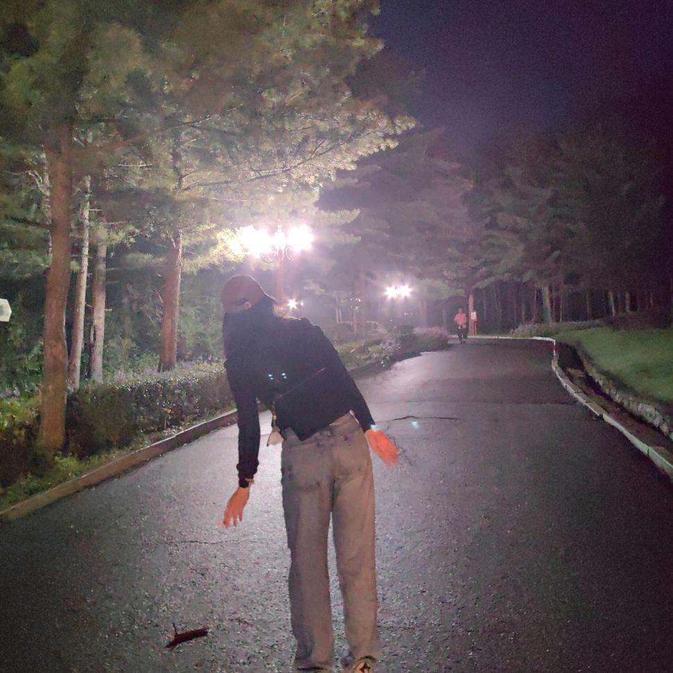 简.爱(⑉°з°)-♡