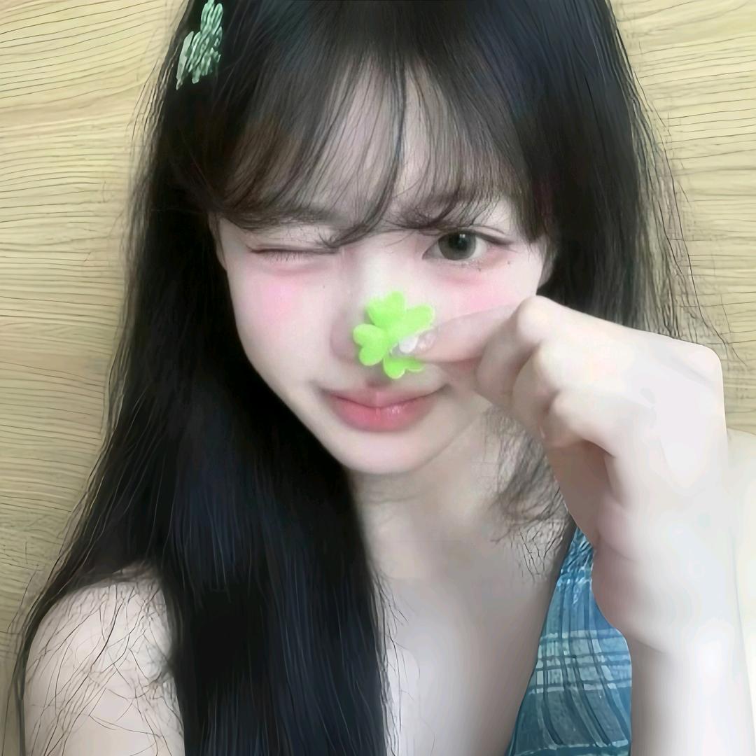 小奈超会买✨