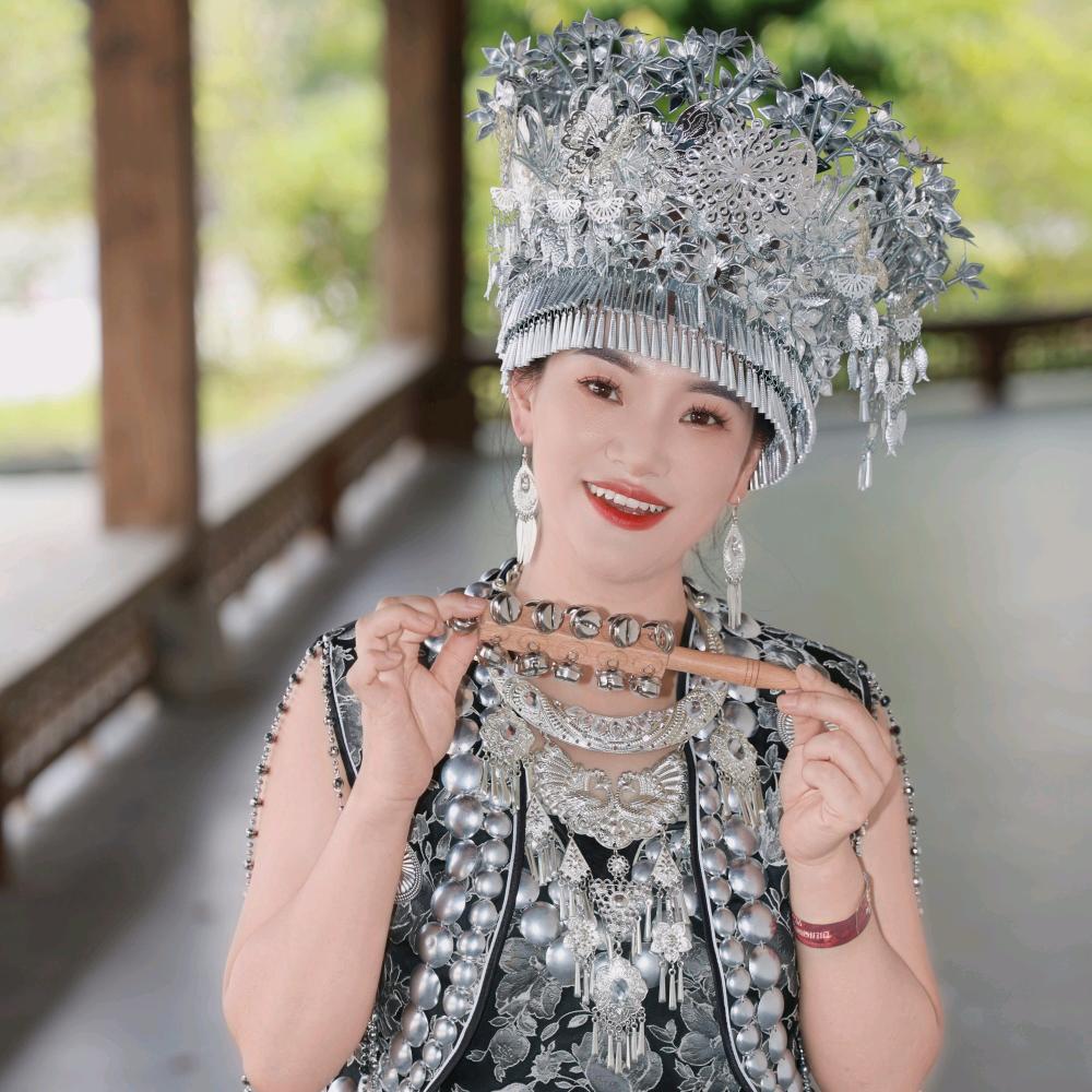 秀丝荟萃养发馆(大山坪店)专用号