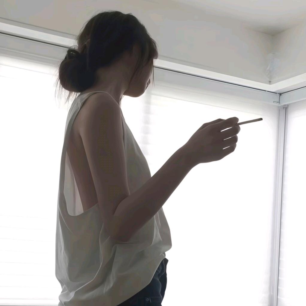 -L@