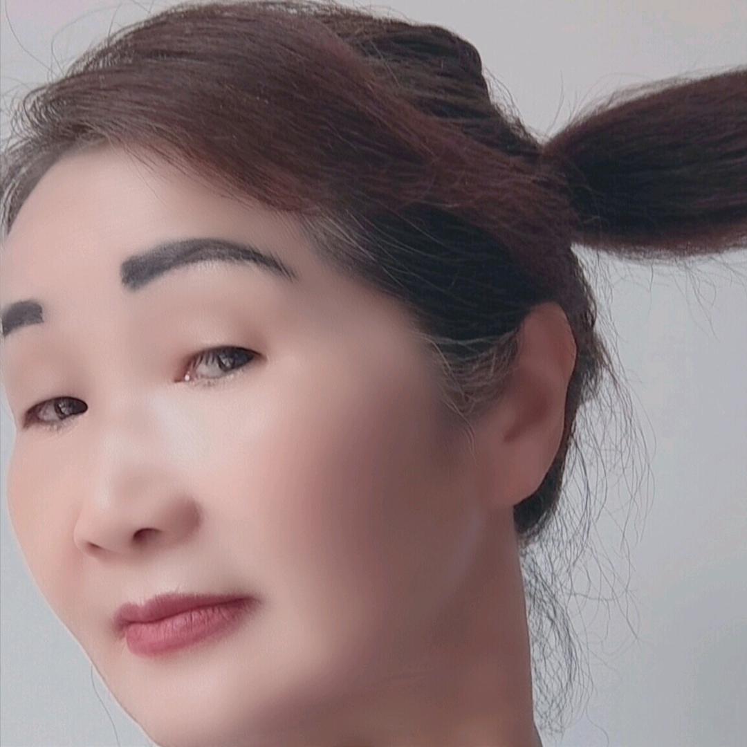 玉华《自学曳舞非专业》