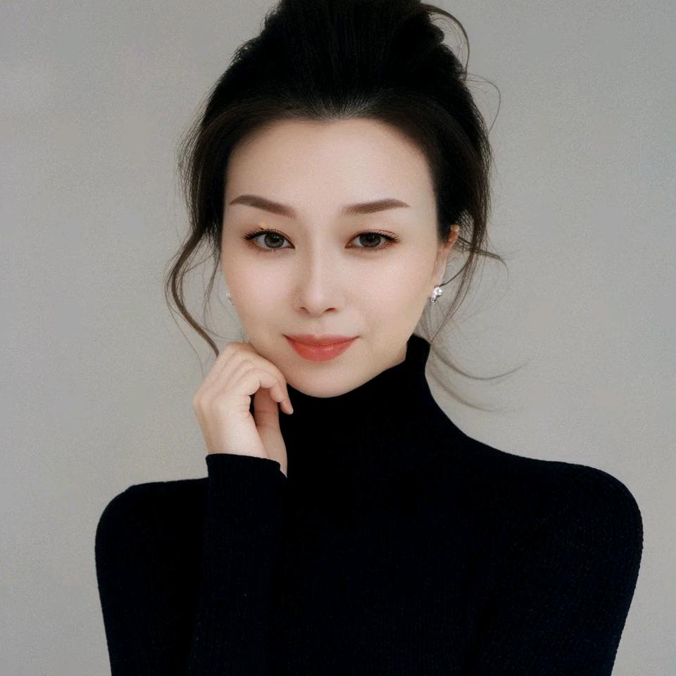 芝芝穿搭