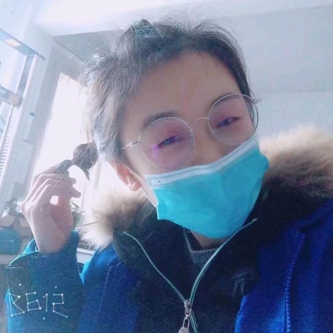 陈一一。