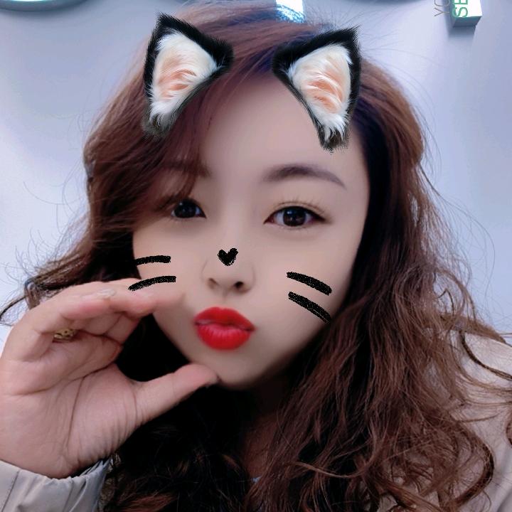 宁津oppo卖手机的小姐姐