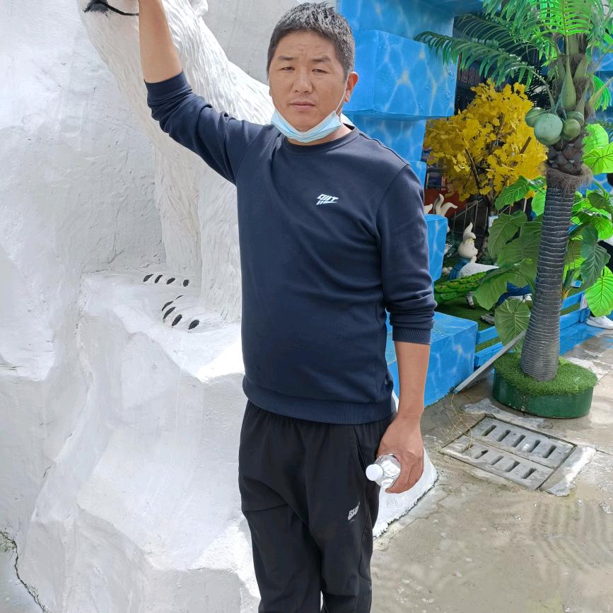 杯子上的唇印💋