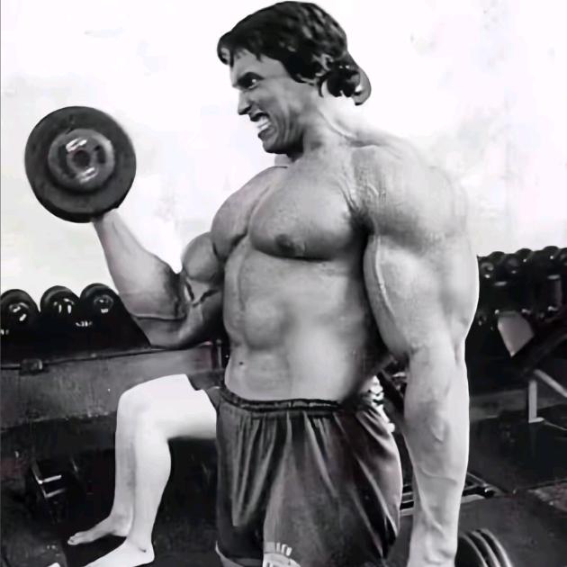 肌肉猛男💪