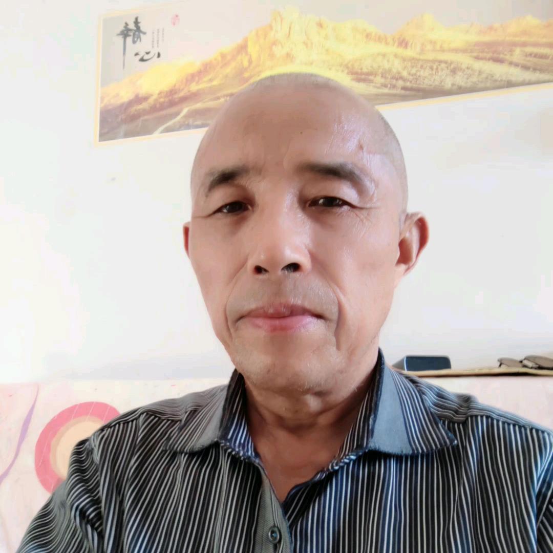 老董哥，