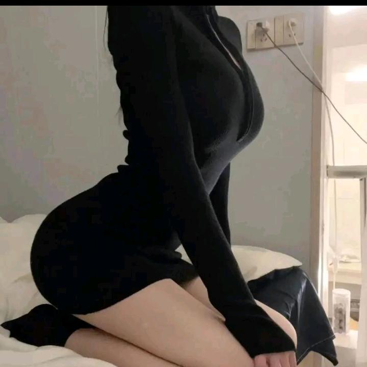 活泼小妖女