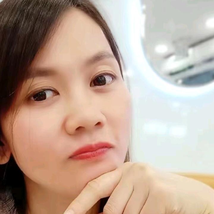 阳光暖伤处❤️💛💙🖤