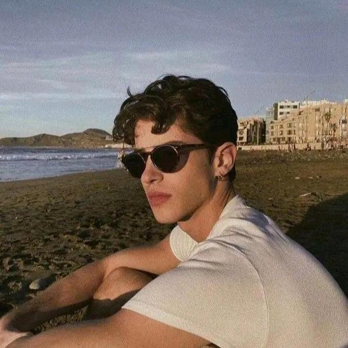 偏我来时不逢春.