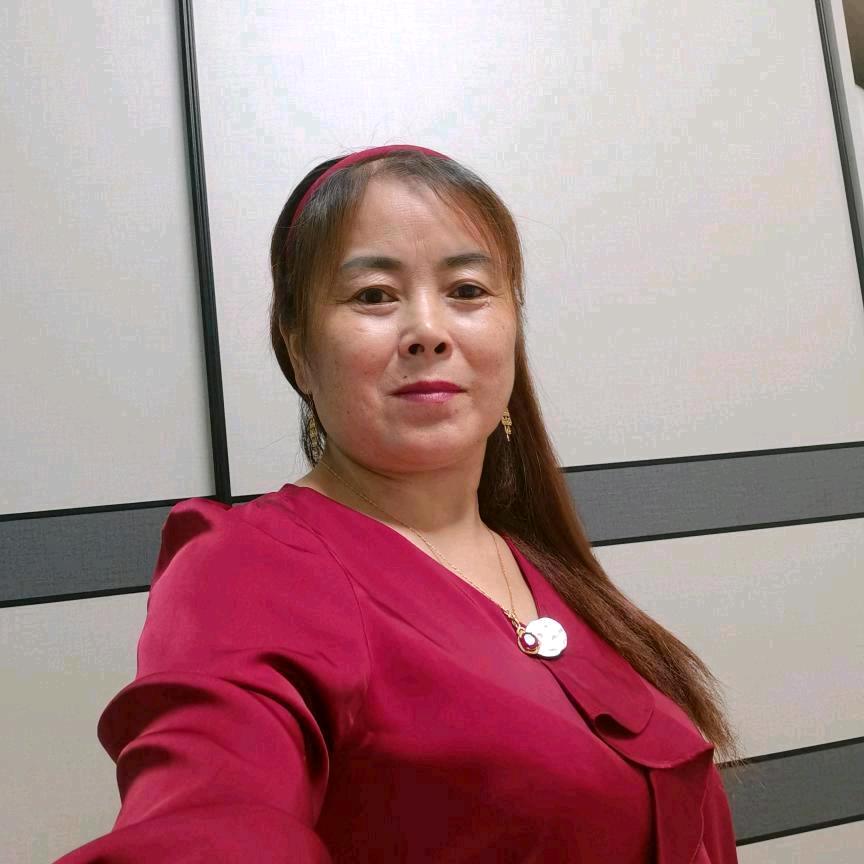 美好姐晚上9点开播