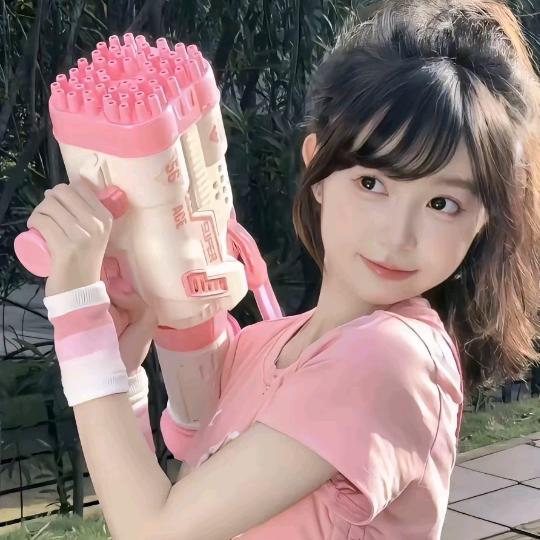 草莓🍓啵啵💫（遇见小人👻版）