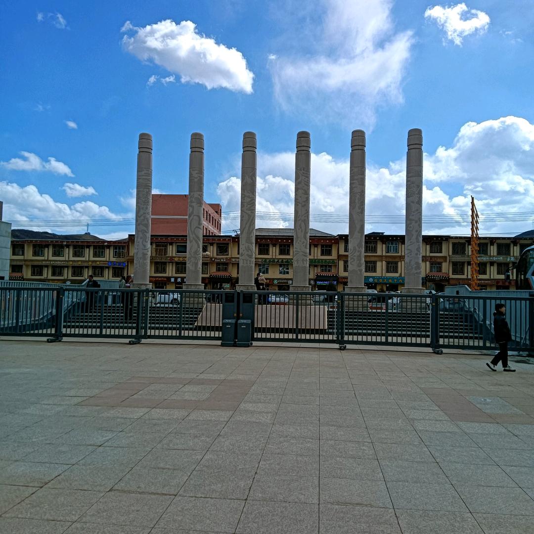 用户977944248680
