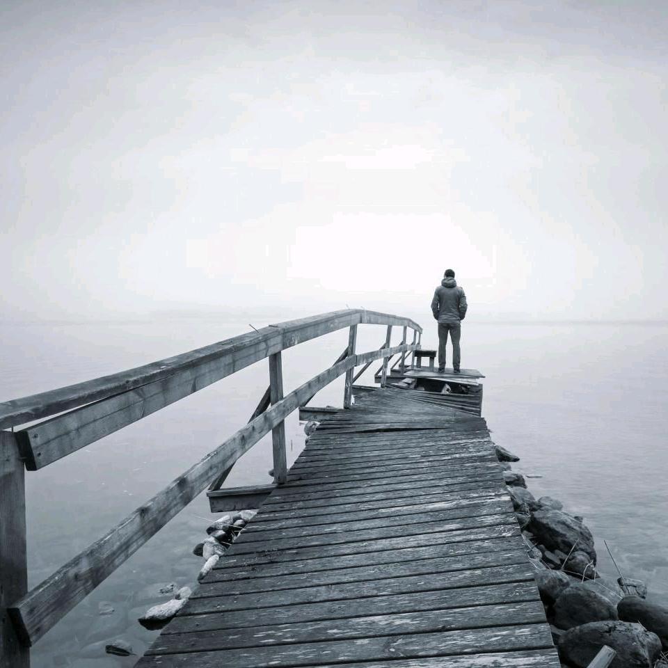 【山上起岚烟】