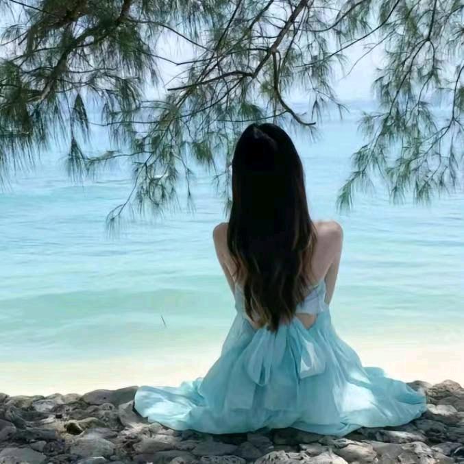 只吃一小口