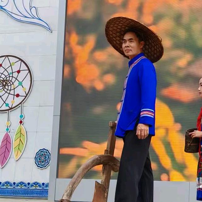 小西路，有一个好闺蜜