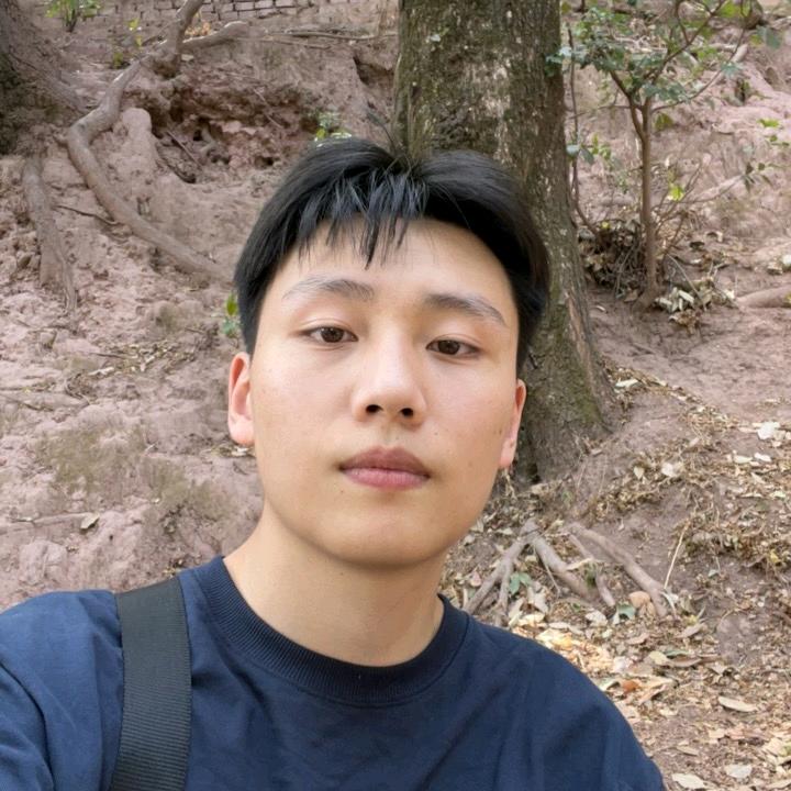 在海昌路卖手机的小贺智乐方