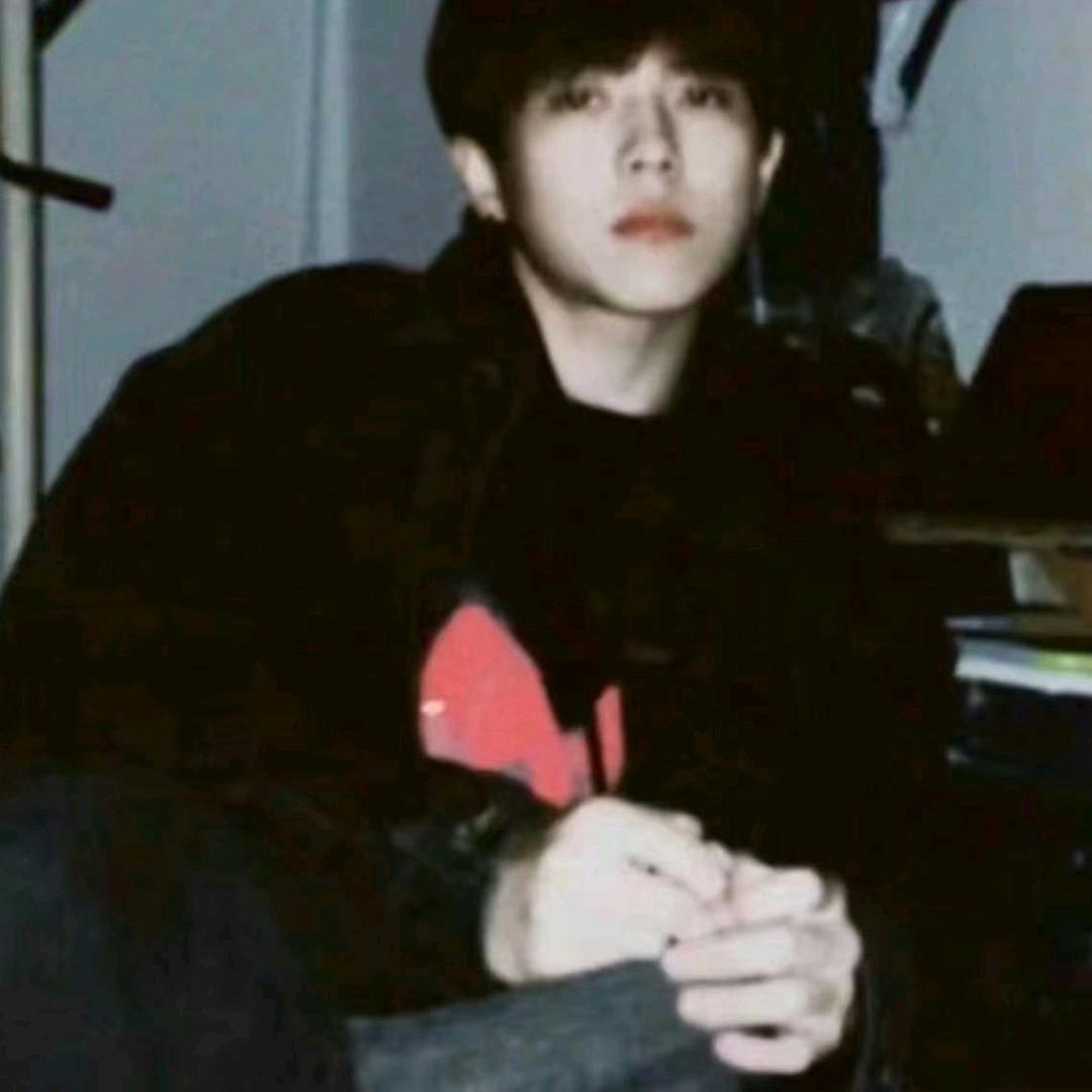 𝒮𝓊𝓅ℯ𝓇𝓂𝒶𝓃