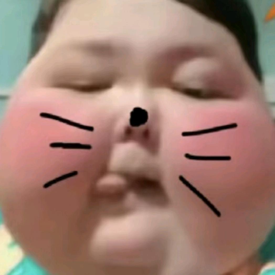 凌晨四点喂鸡发现老公在和男小三私会