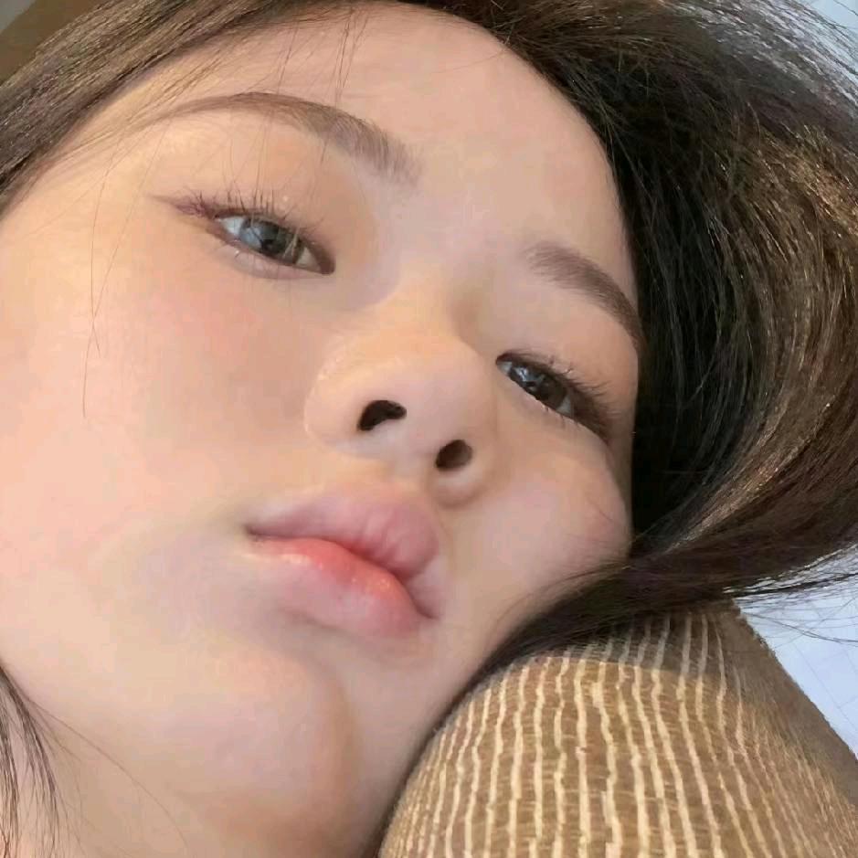 纯白的猫