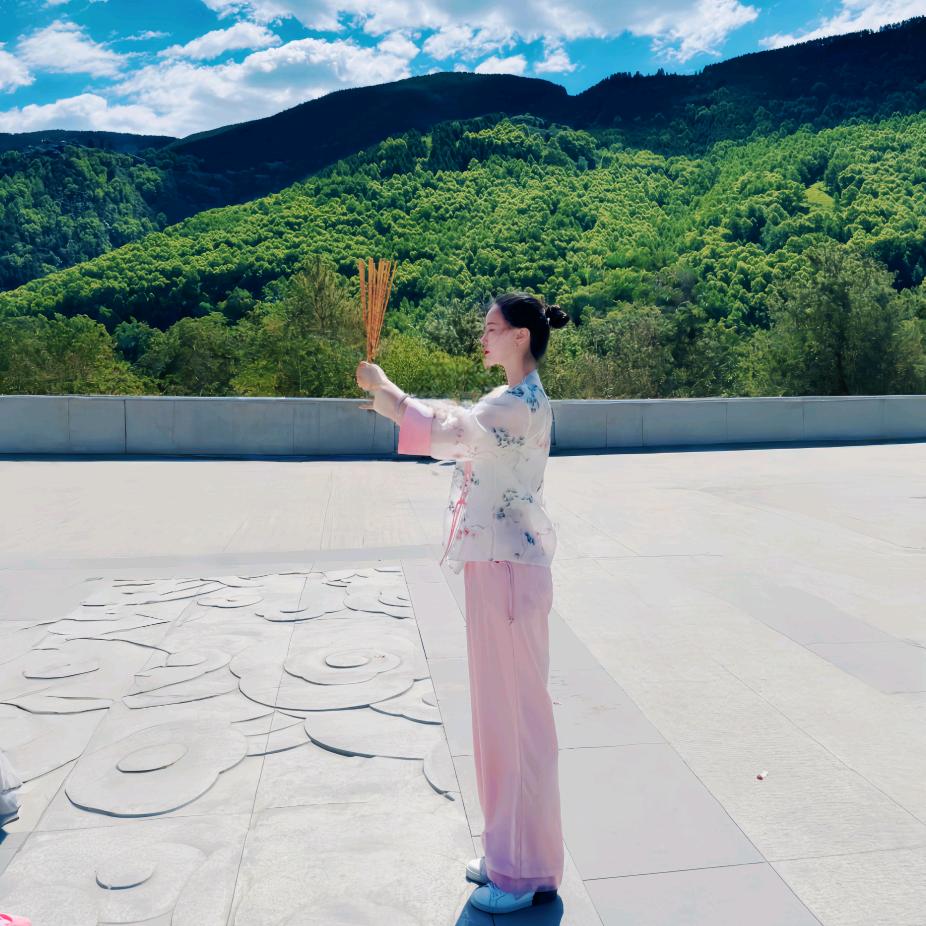 丽莎姐姐