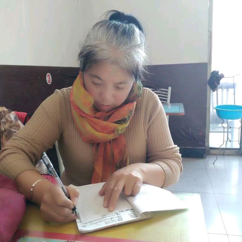 秀秀净心，老实念佛，福慧双修，阿弥陀佛。