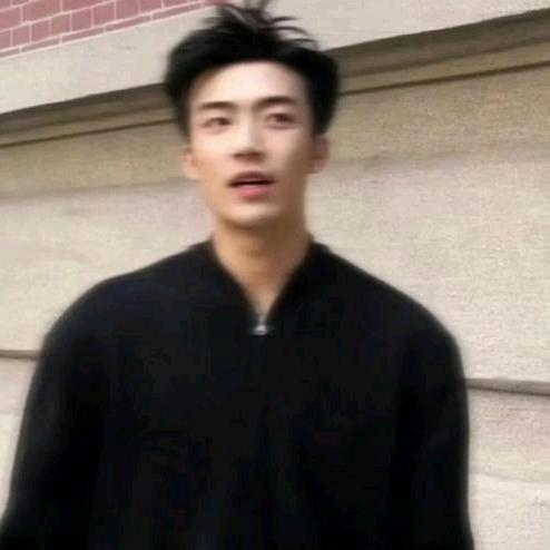 雄鹰一样的男人.