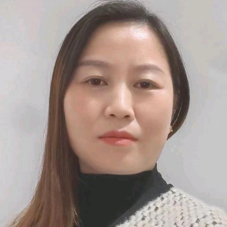 张艳一个人😭