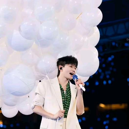 爱学习的小元宝♥️