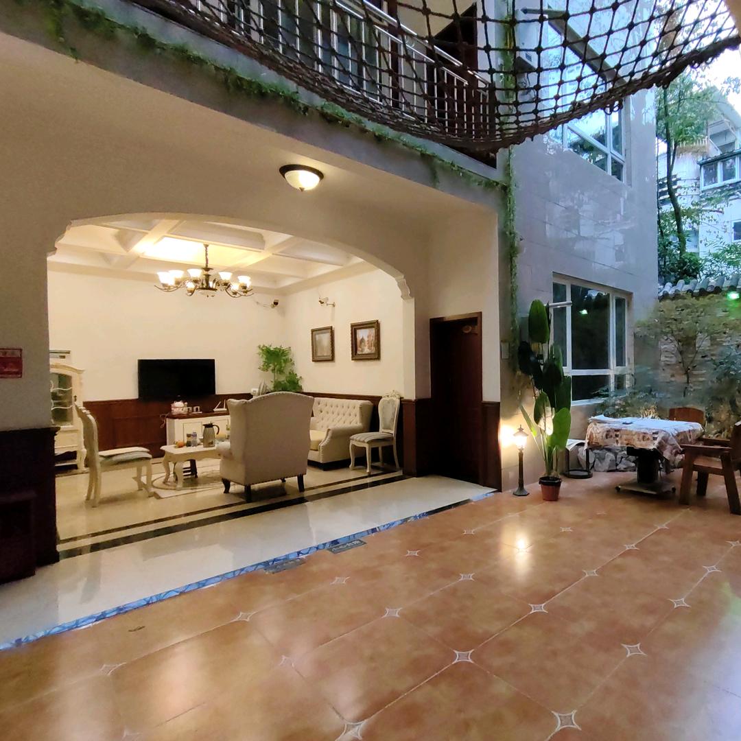 青城山云上洞天民宿官方号