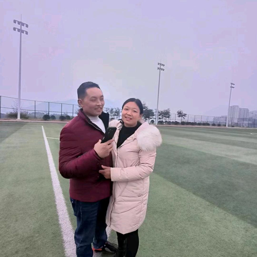四个孩子的妈妈